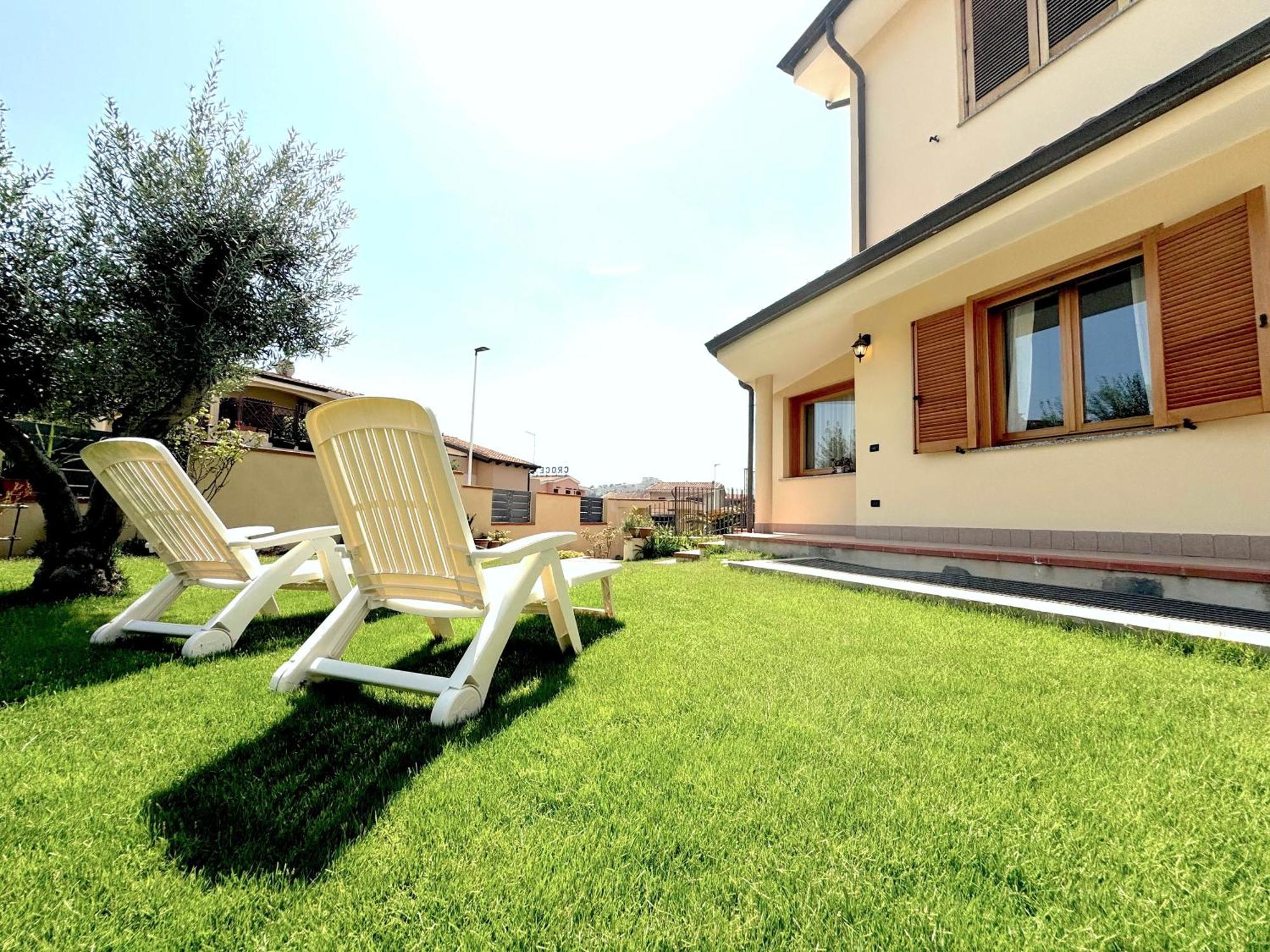 Rosa'S House - Zona Ospedaliera Apartment Cagliari Ngoại thất bức ảnh
